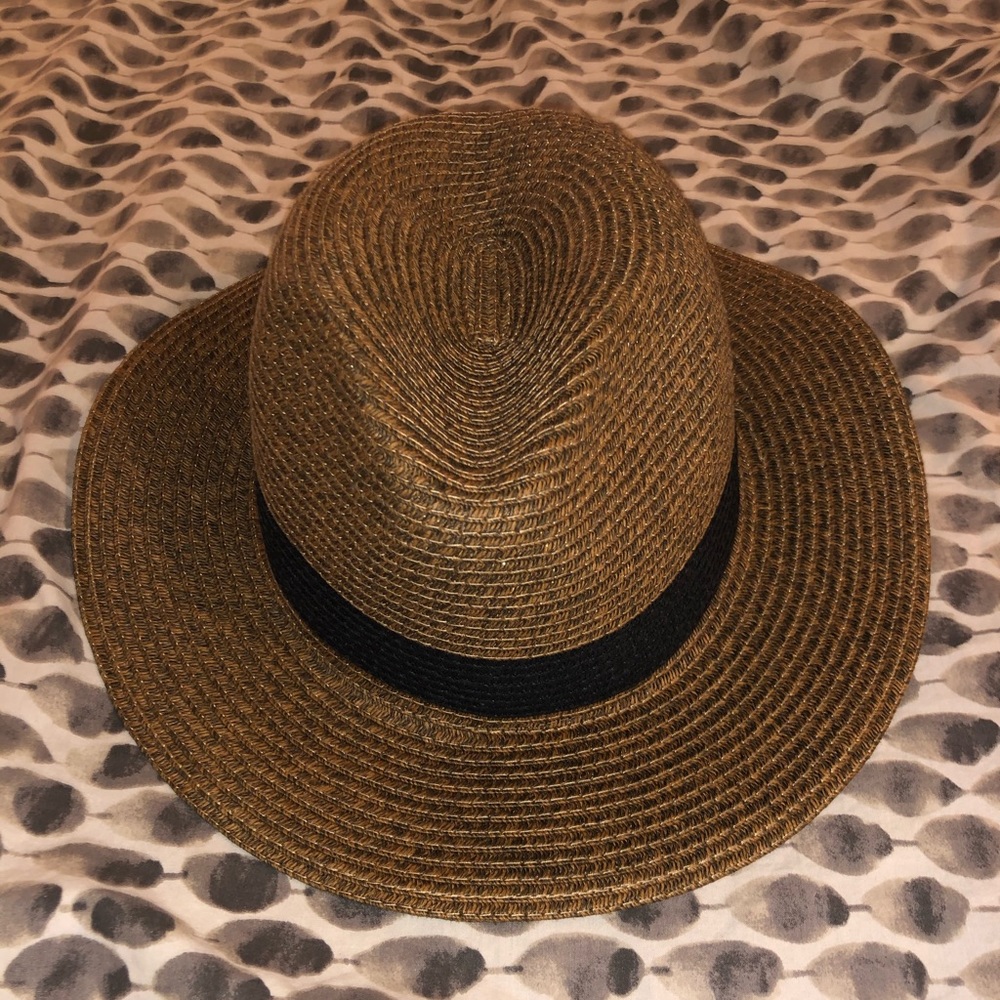 Banana Republic straw hat